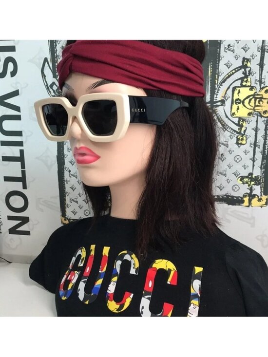 ✨ Luxury New Authentic Gucci GG0630S 001 Sunglasses ✨ main image 11
